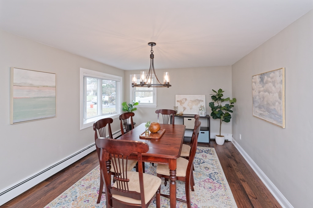 6 Wedgewood Rd