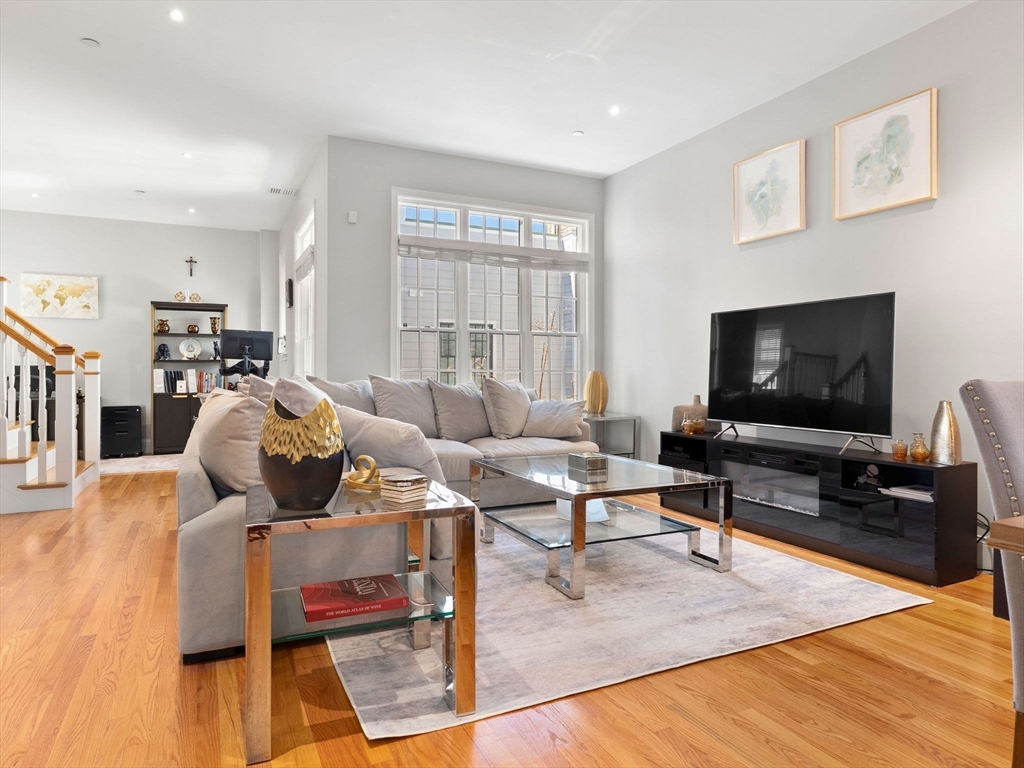 93 E Central St # 6