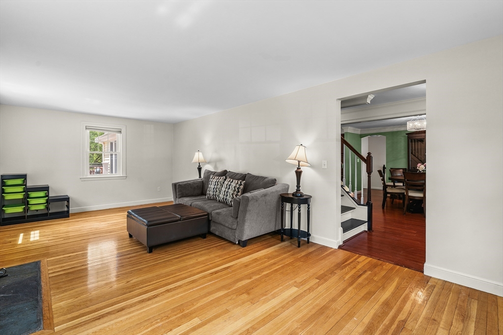 8 Knight Road