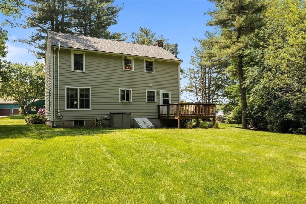 4 Noel Rd