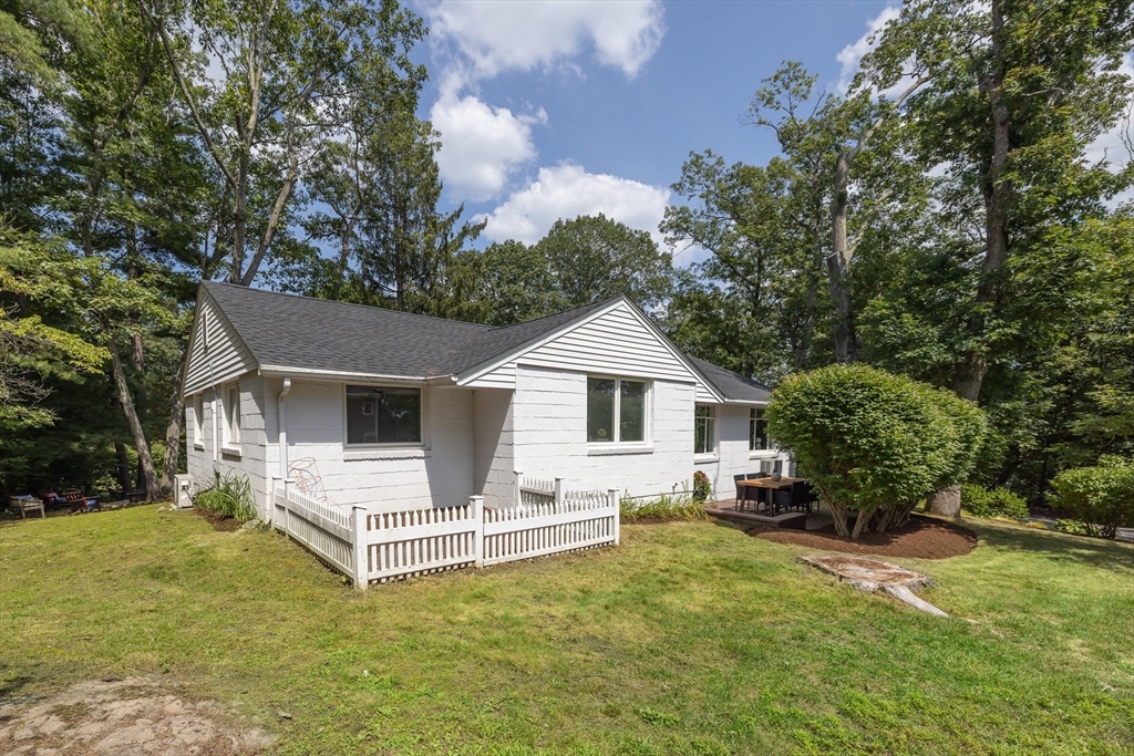 26 Kimlo Rd