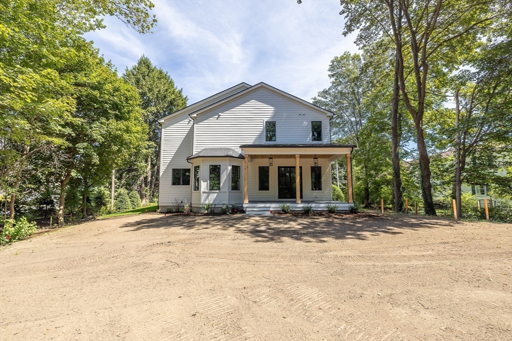 32 Pemberton