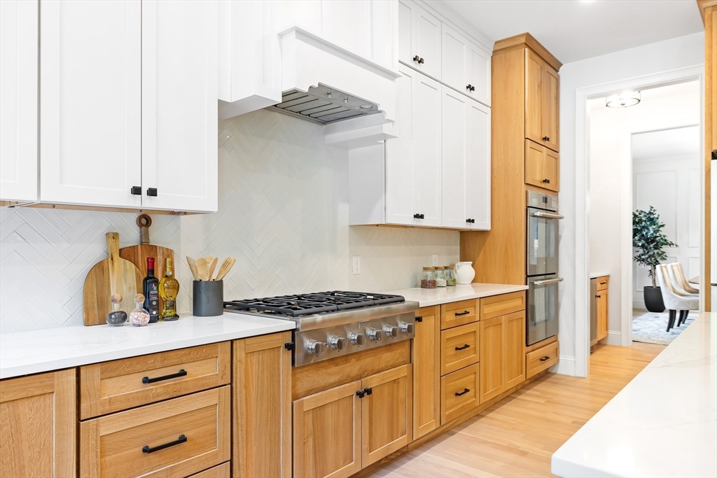 32 Pemberton