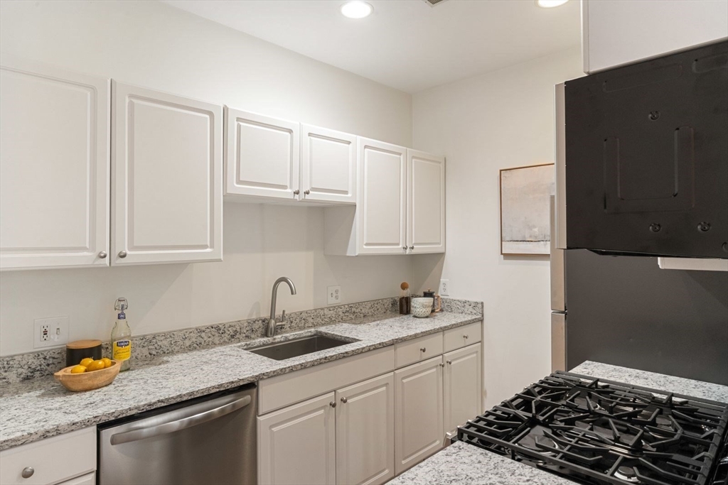 460 Massachusetts Avenue # 2