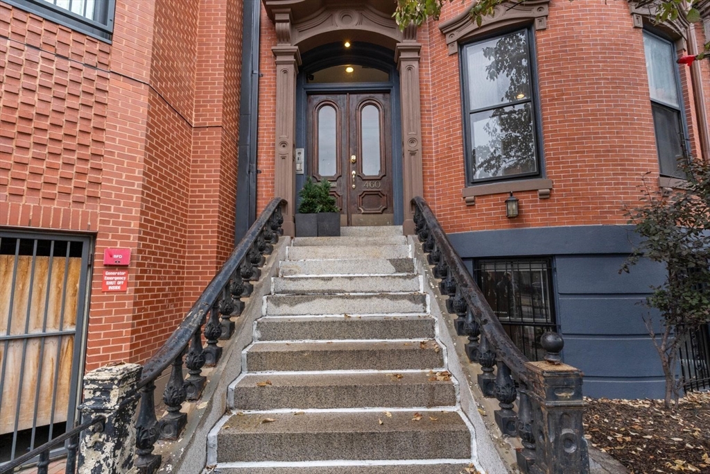 460 Massachusetts Avenue # 2