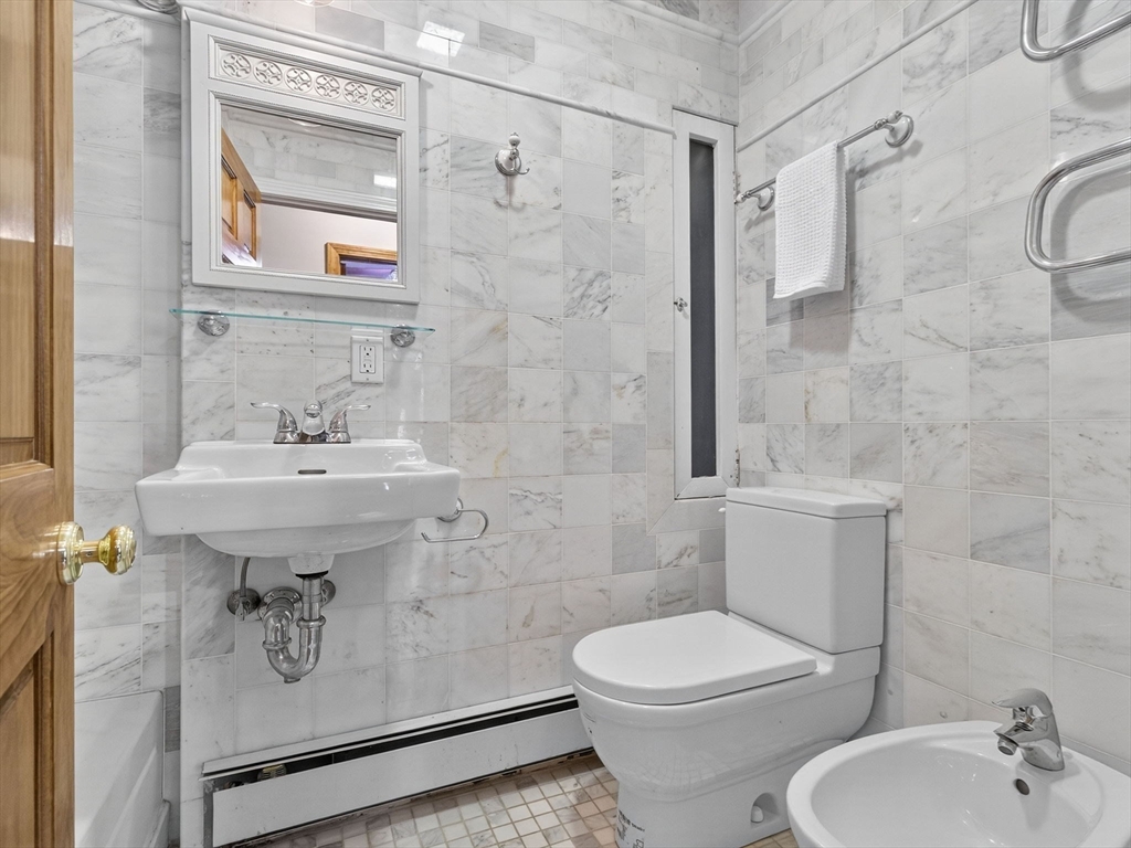 69 Myrtle Street # 2