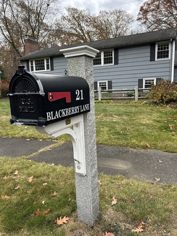 21 Blackberry Lane