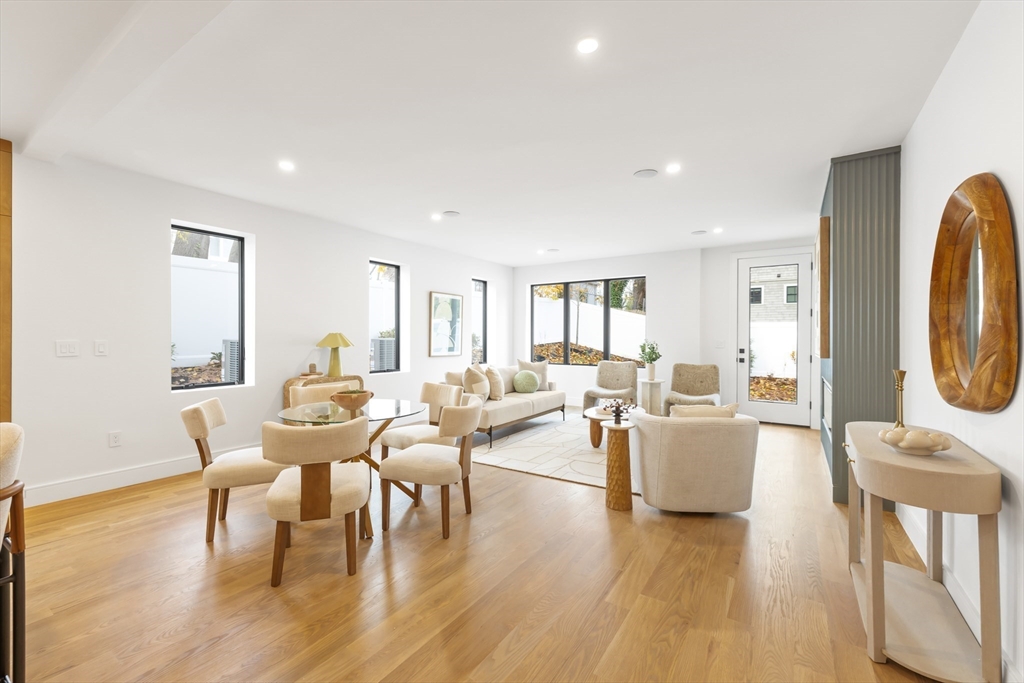 27-29 Indiana Terrace # 29