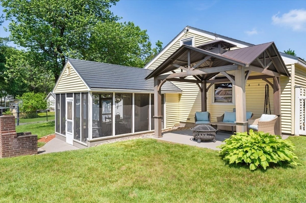 472 Potter Rd.