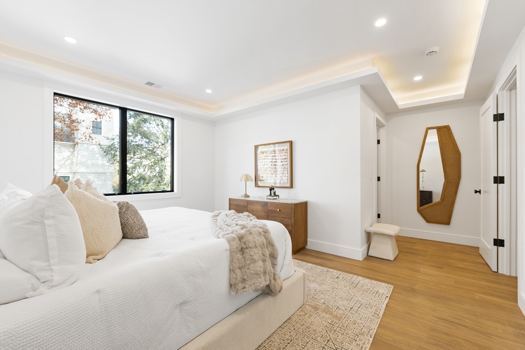 27-29 Indiana Terrace # 27