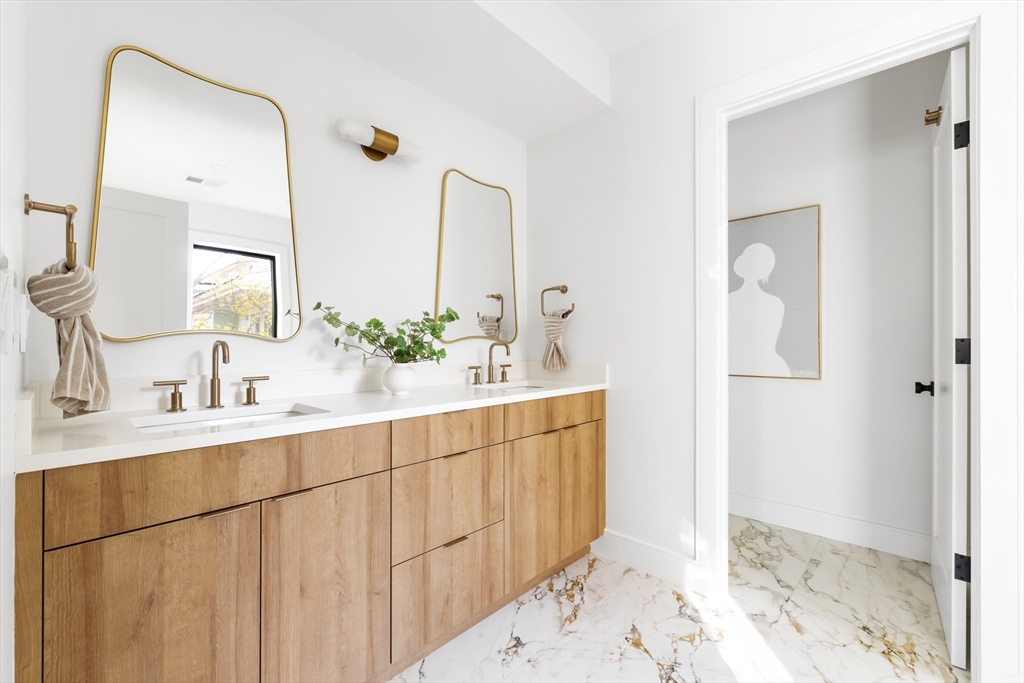 27-29 Indiana Terrace # 27