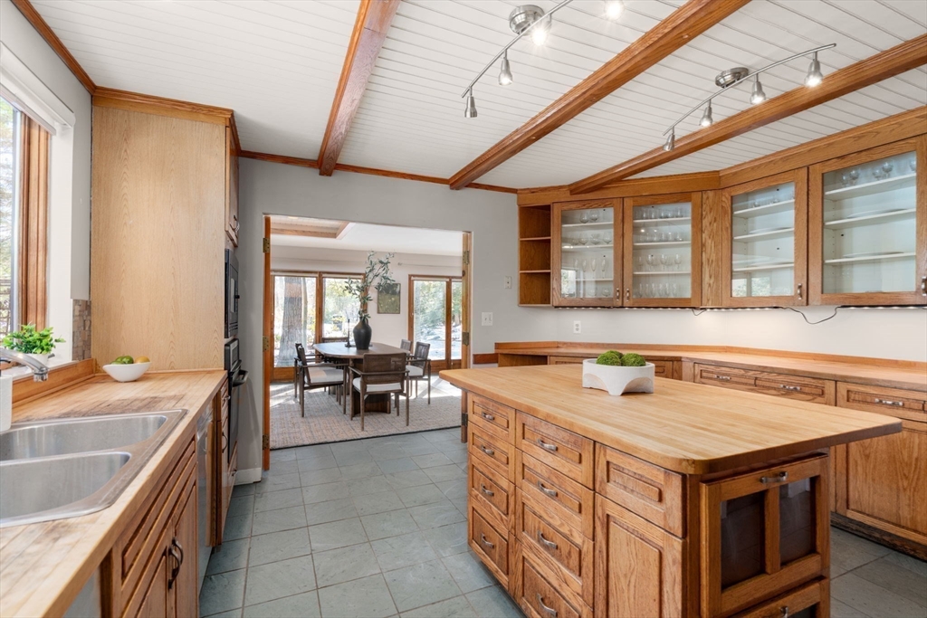 85 Lake Road Ter
