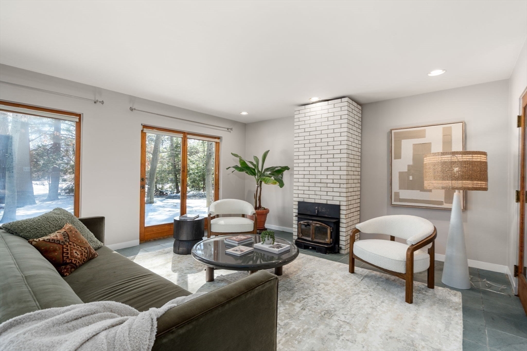 85 Lake Road Ter