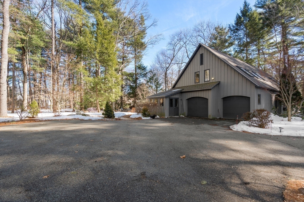85 Lake Road Ter