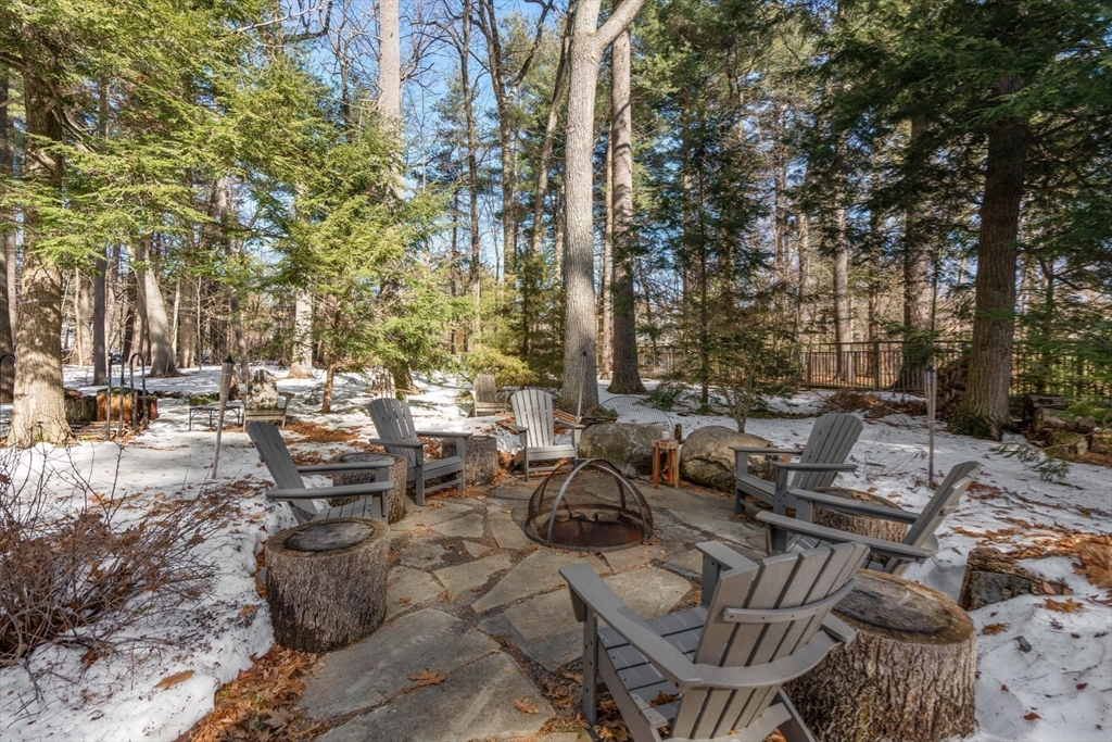 85 Lake Road Ter