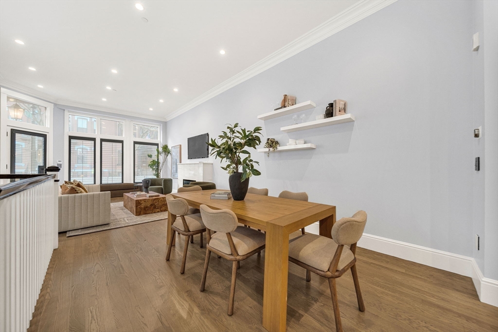 327 Shawmut Ave # 1