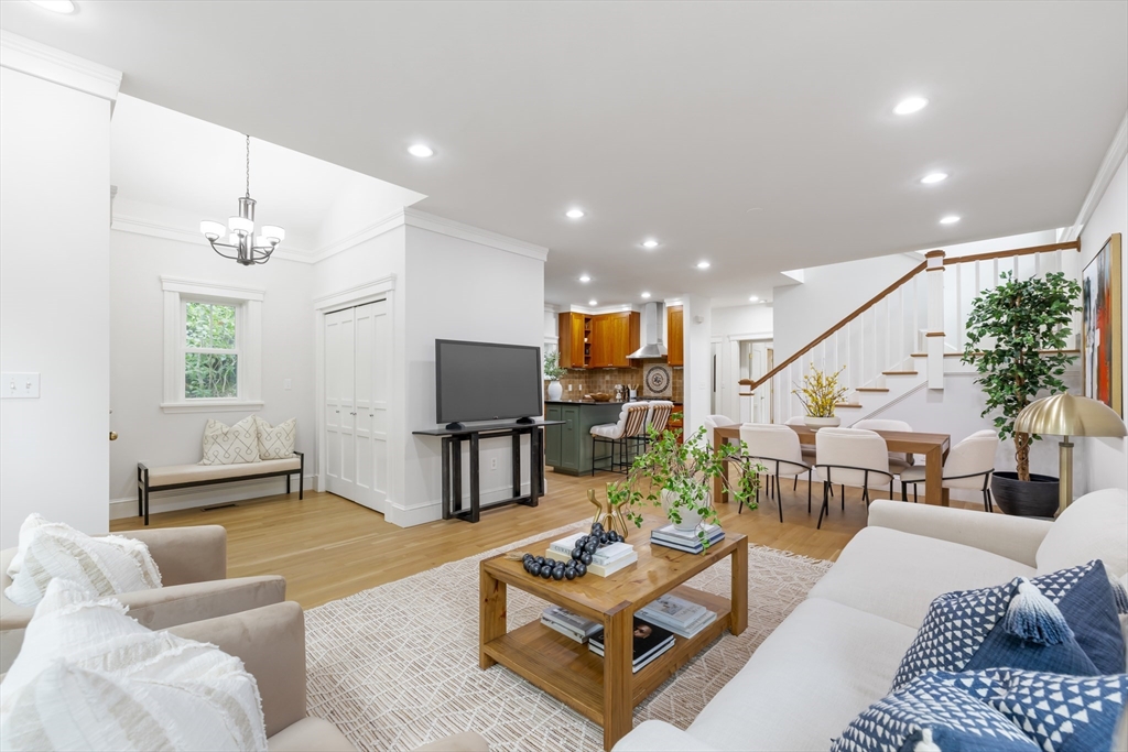 502 Massachusetts Ave # 502