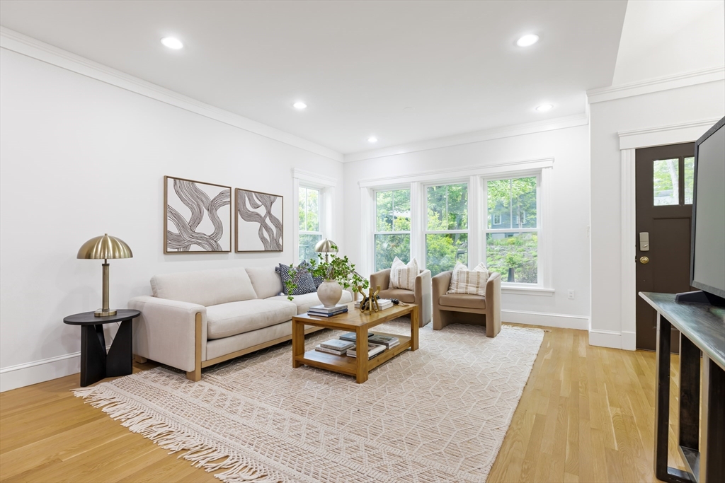 502 Massachusetts Ave # 502