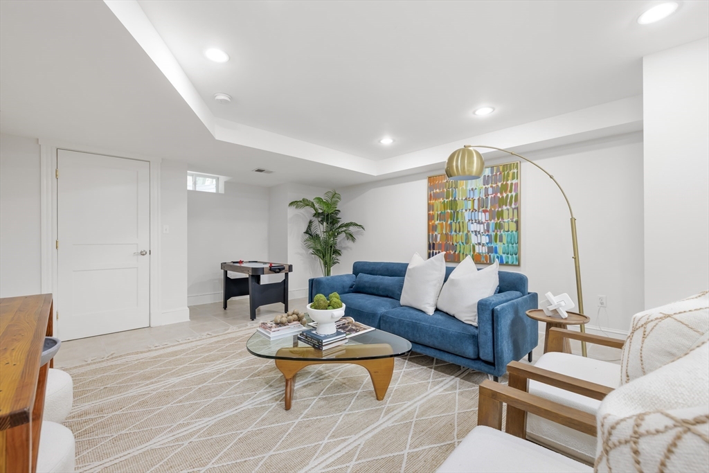 502 Massachusetts Ave # 502