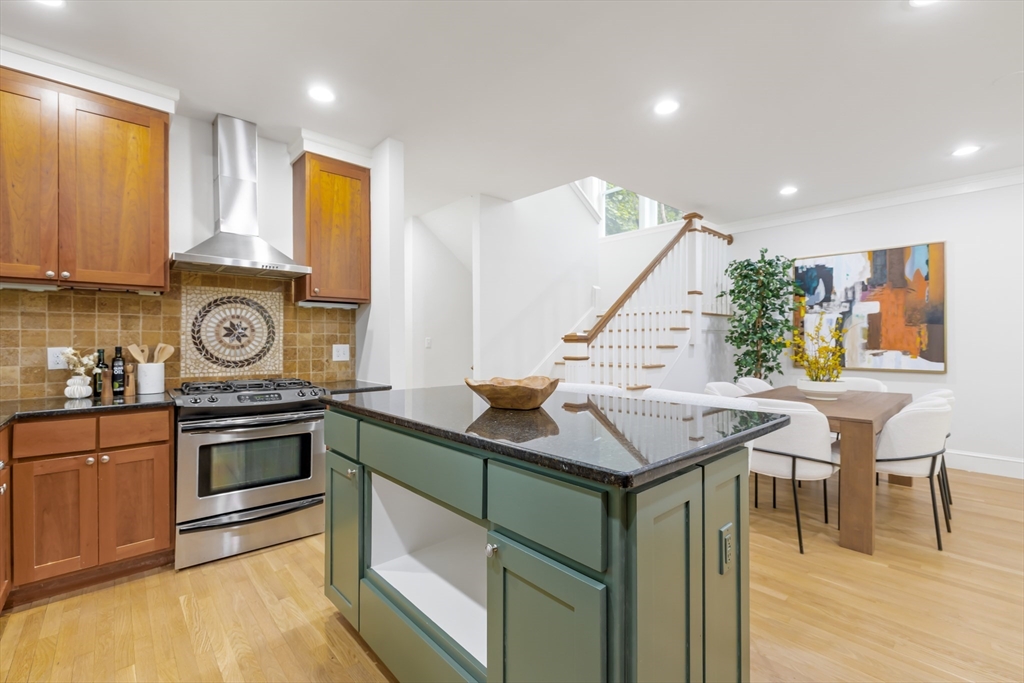 502 Massachusetts Ave # 502