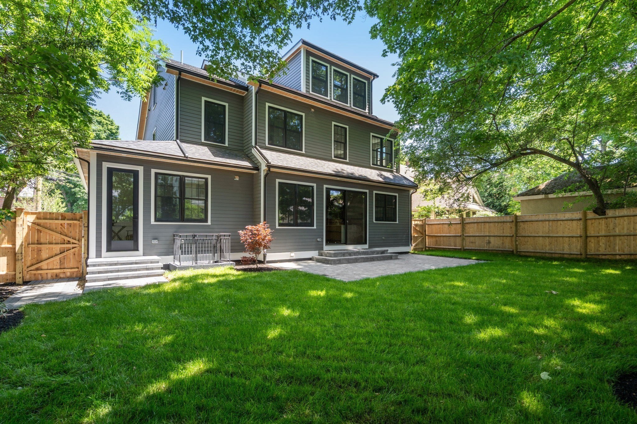51 Davis Ave