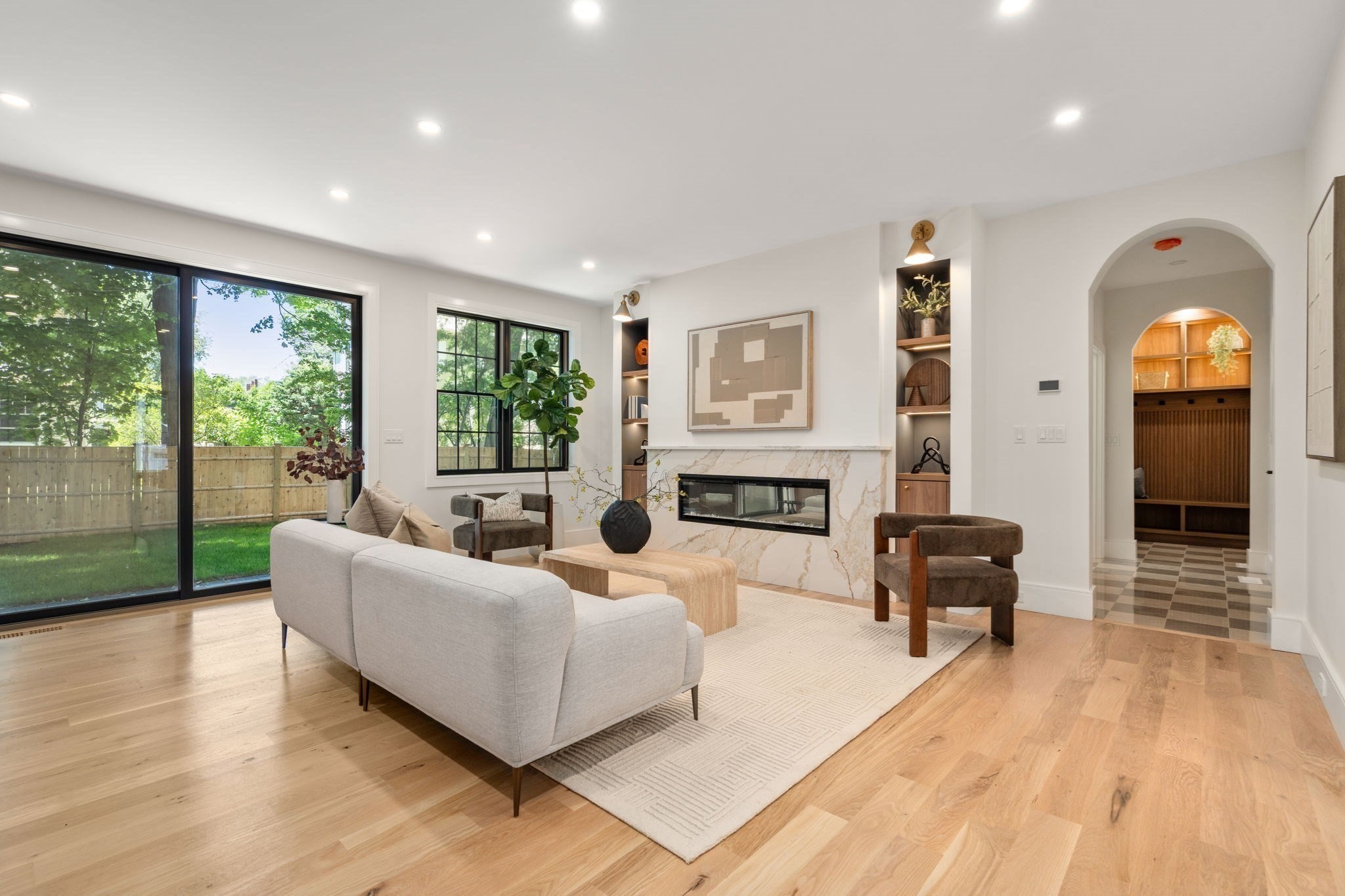 51 Davis Ave