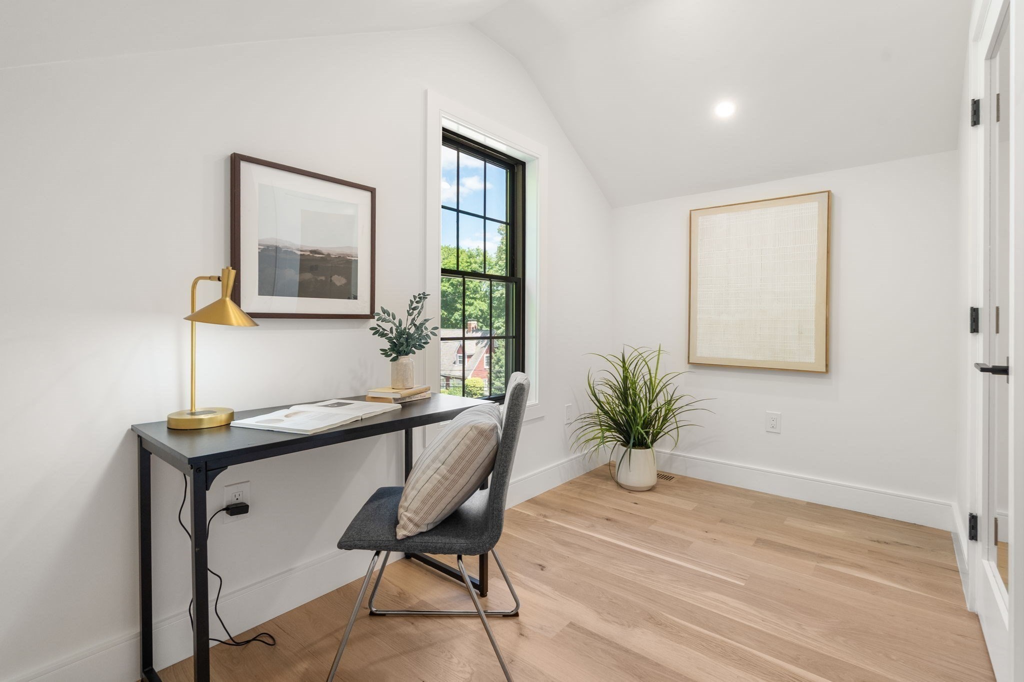 51 Davis Ave