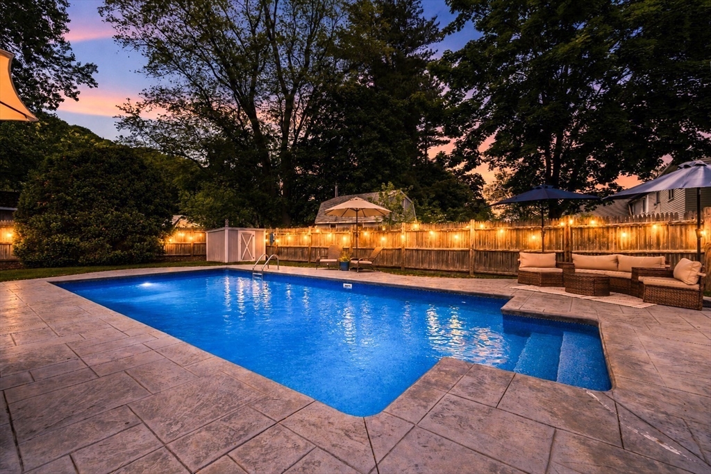 14 Hardwick Rd