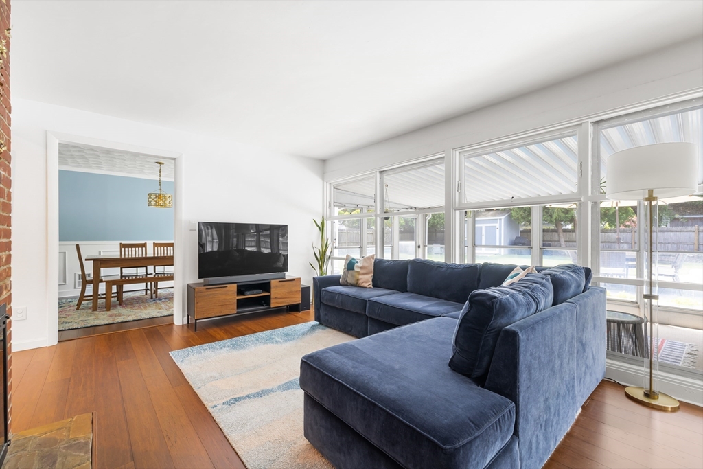 14 Hardwick Rd