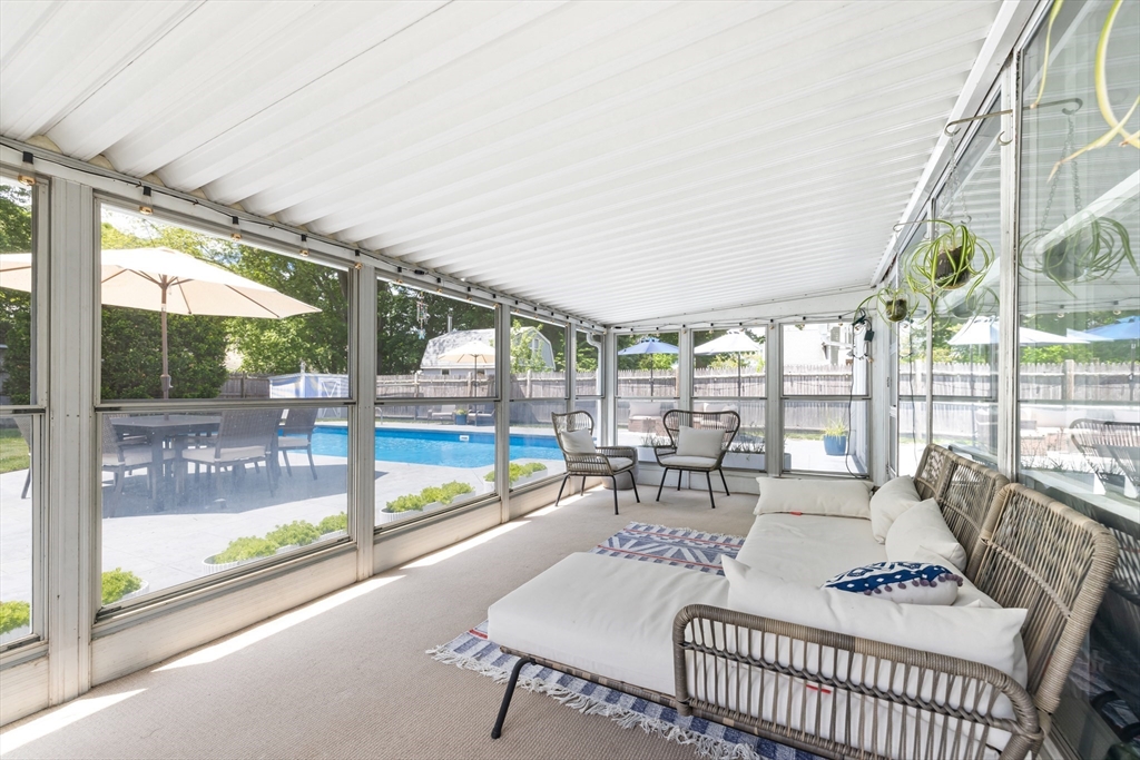 14 Hardwick Rd
