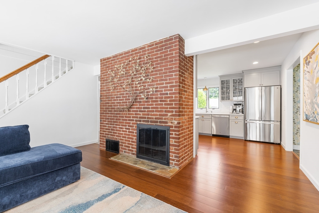 14 Hardwick Rd