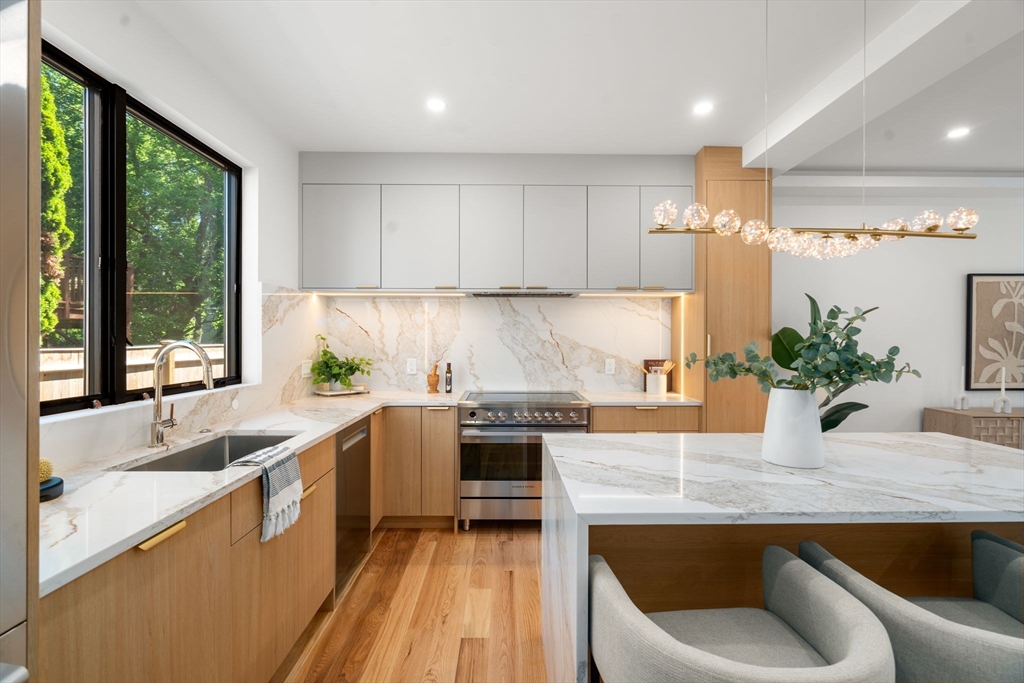 28-30 Keefe Ave # 28