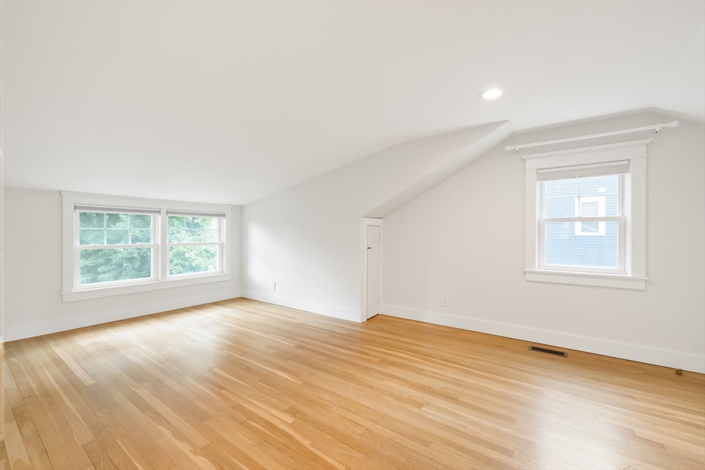 11 Fern St