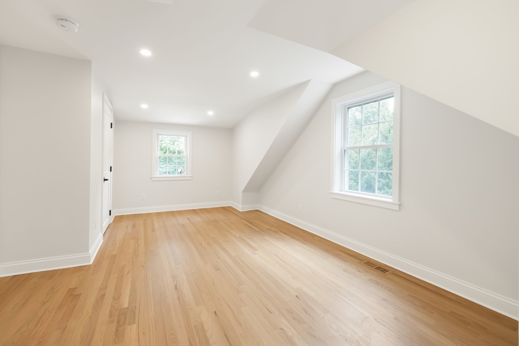 11 Fern St