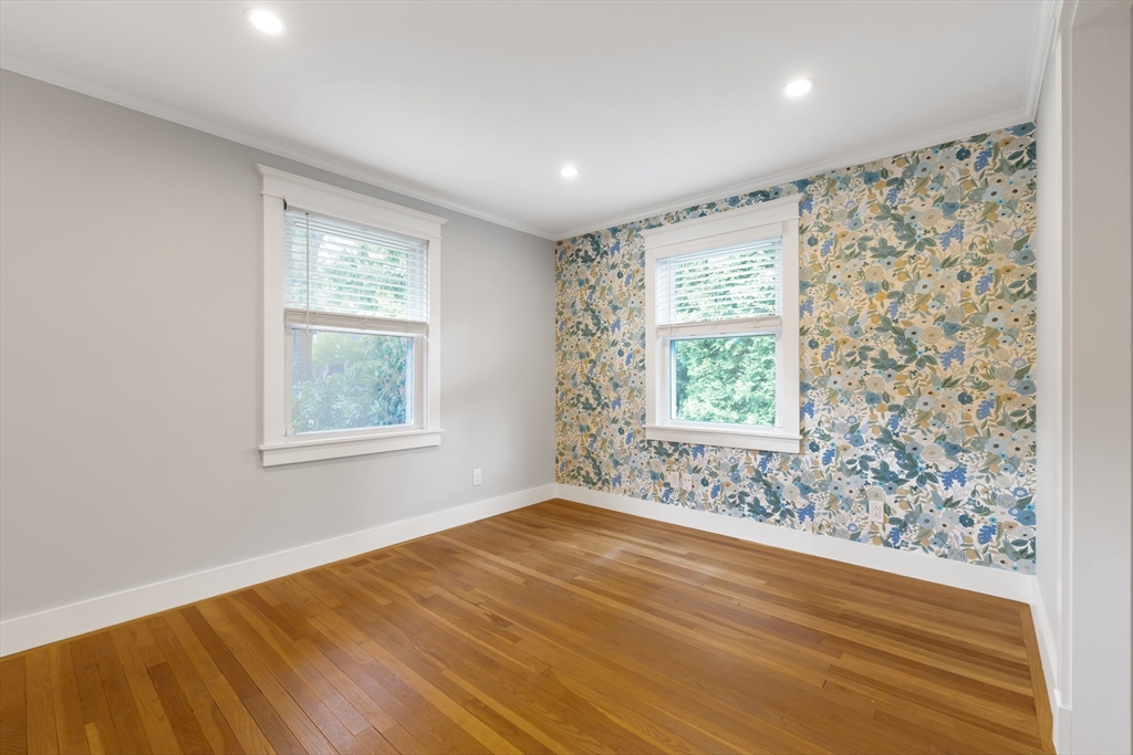 31 Oak St