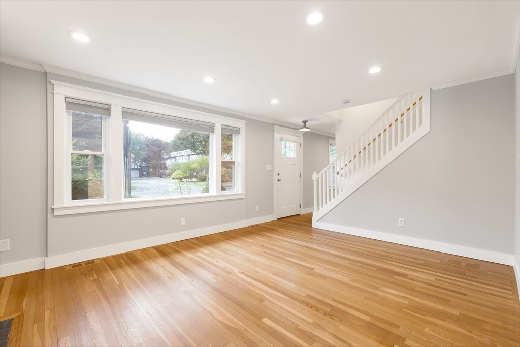 31 Oak St