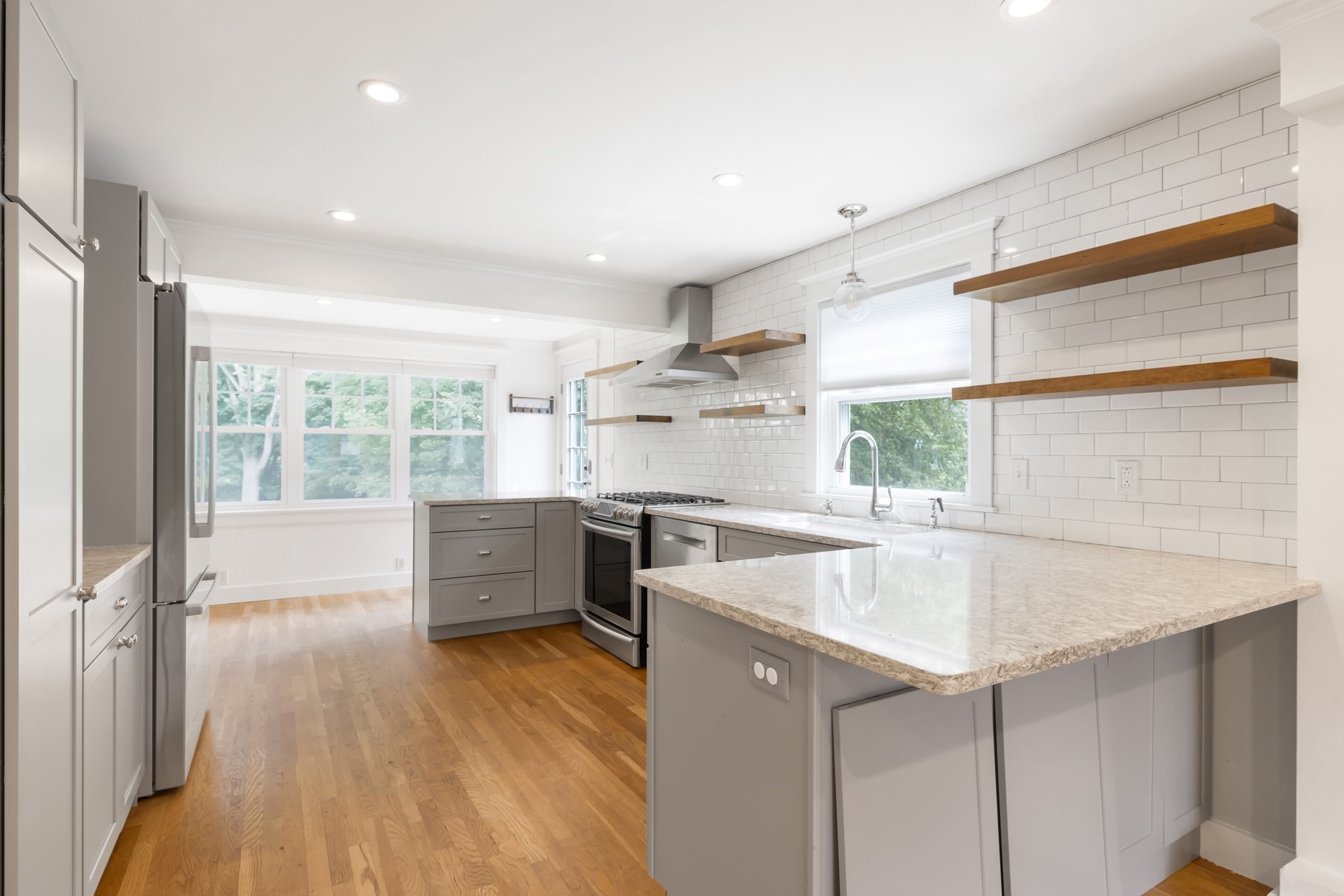 31 Oak St