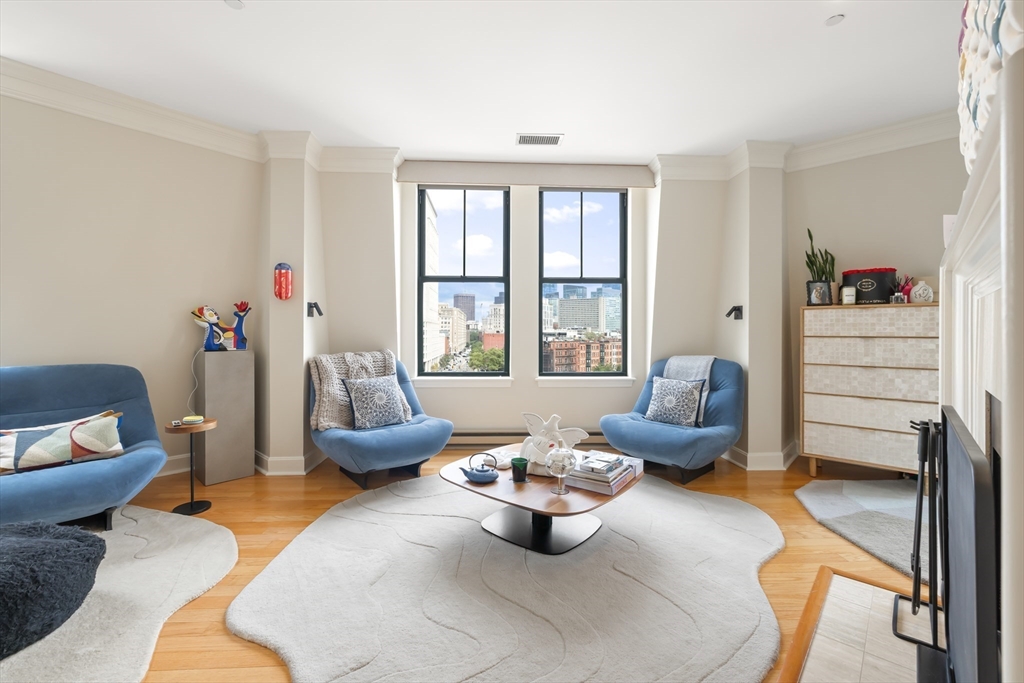 75 Clarendon St # 602