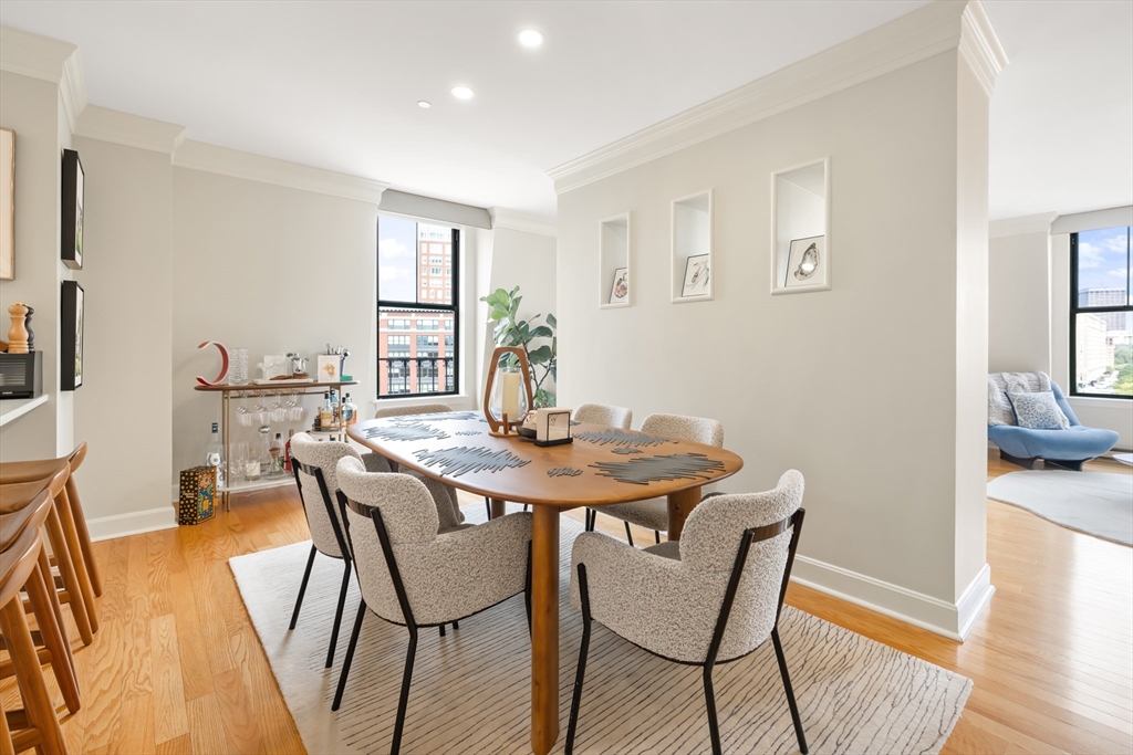 75 Clarendon St # 602