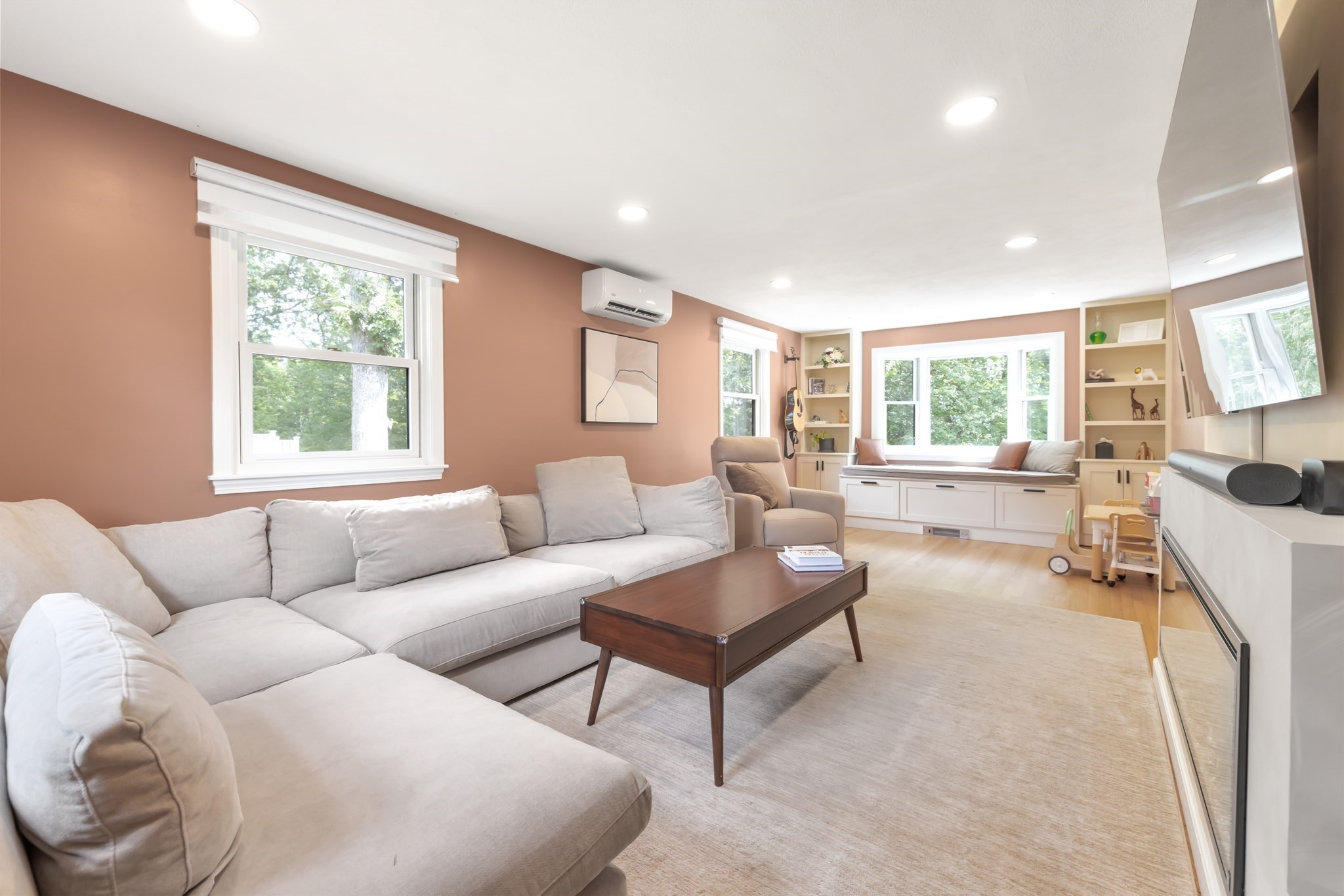 54 Checkerberry Ln