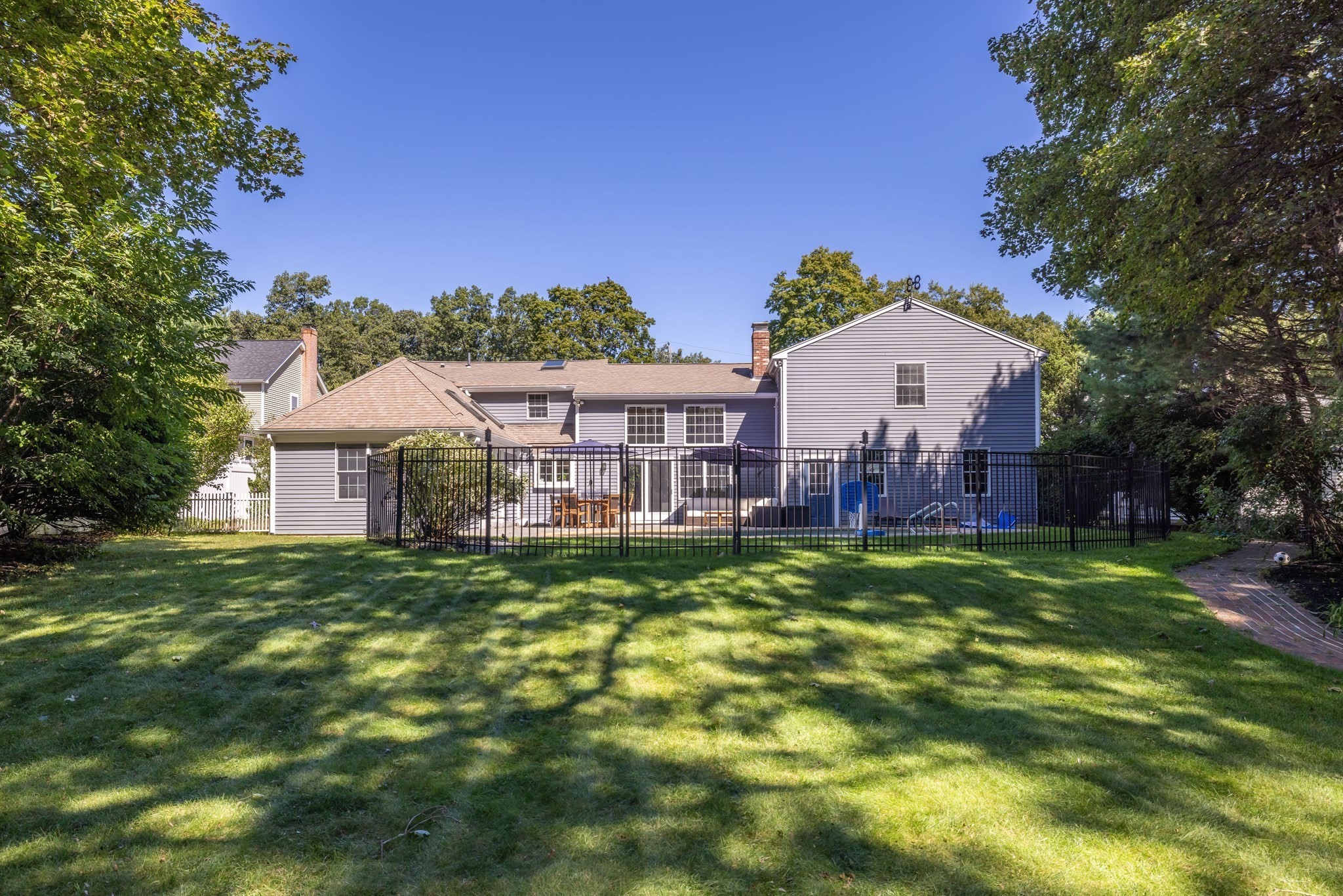 4 Fern St