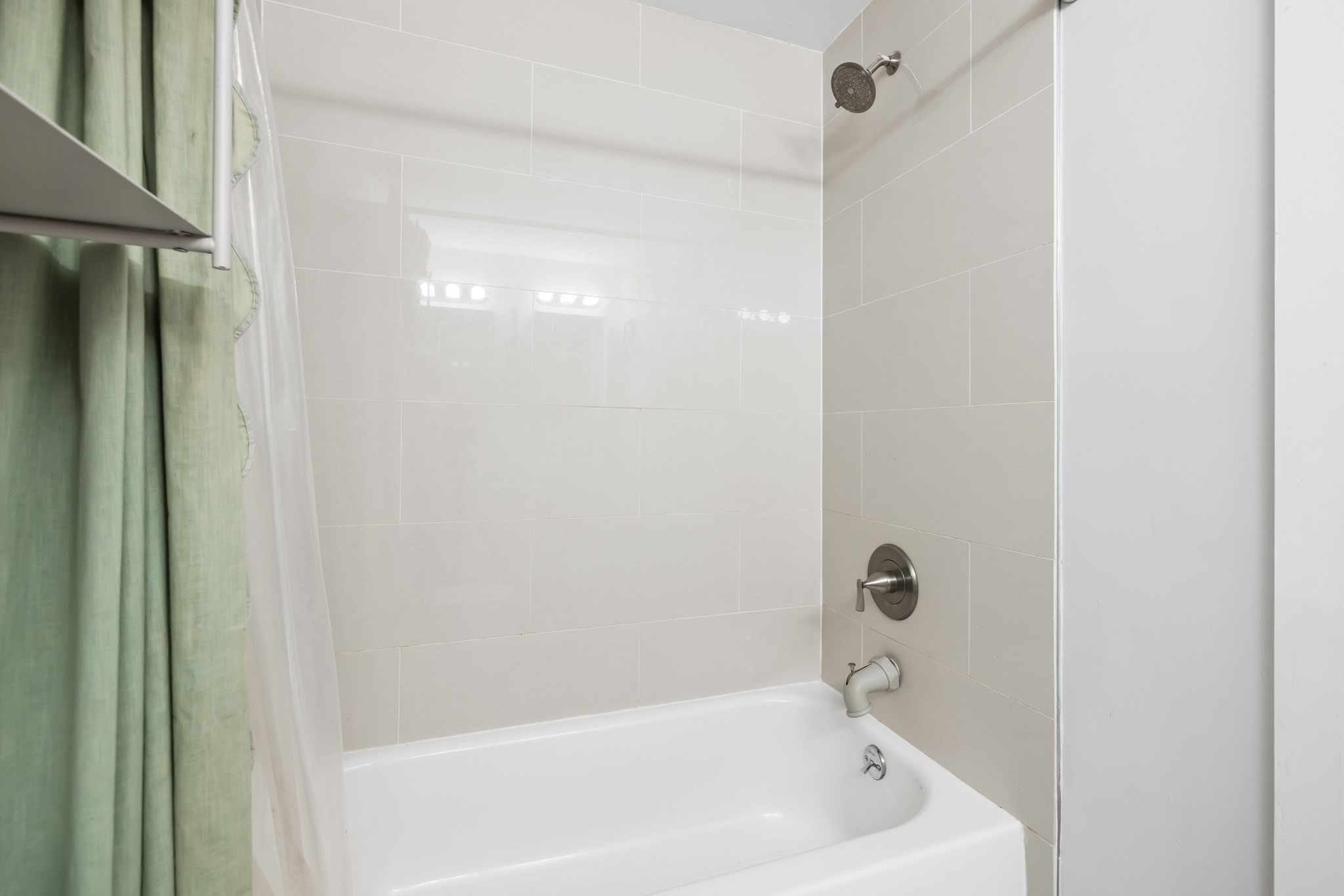 25 Lawrence St # 1