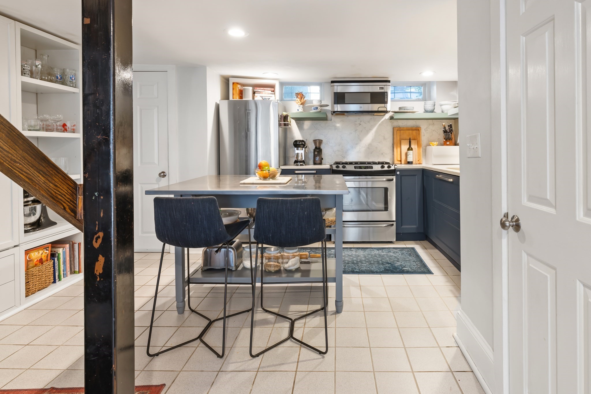 25 Lawrence St # 1