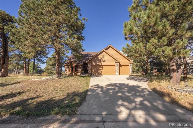 11 Strawflower Lane