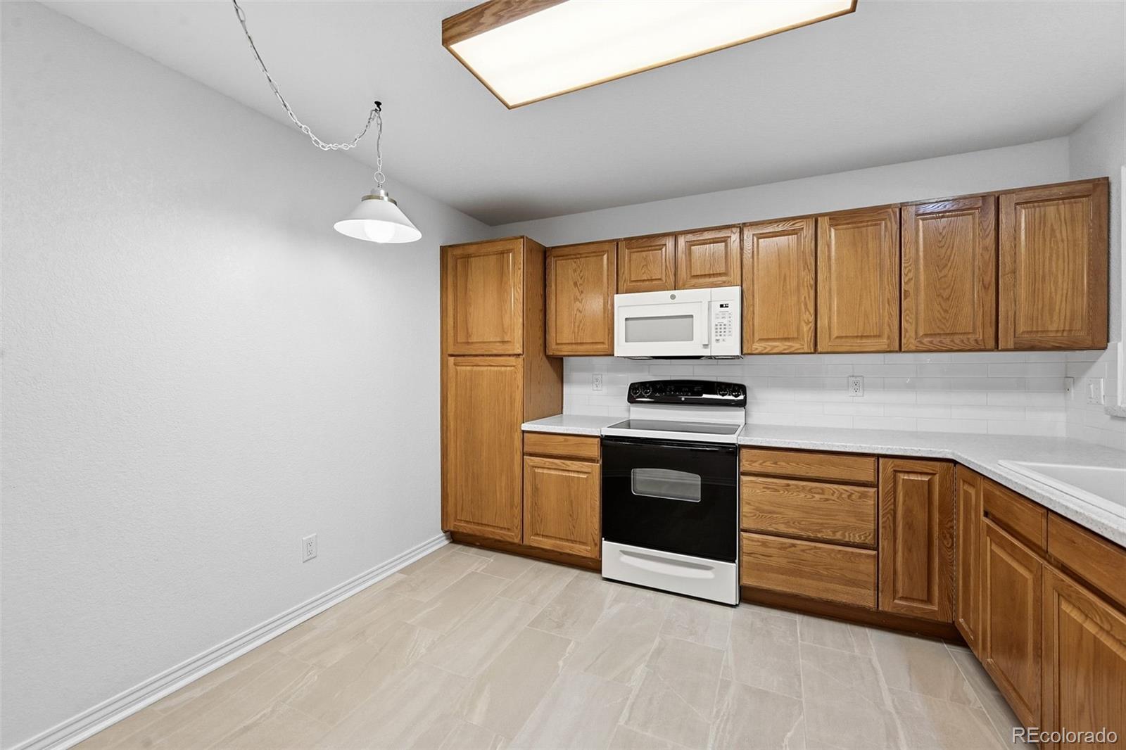 31819 Rocky Village Drive Unit: 317
