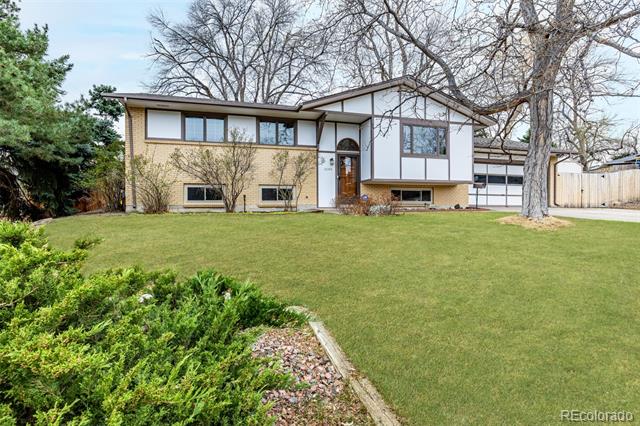 12306 W Green Mountain Drive