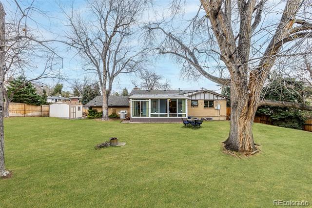 12306 W Green Mountain Drive