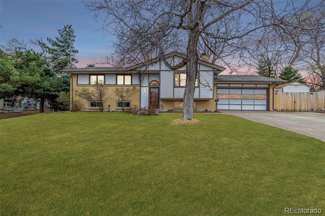 12306 W Green Mountain Drive