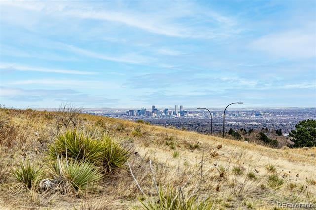 12306 W Green Mountain Drive