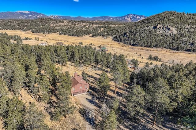 11 Old Corral Road